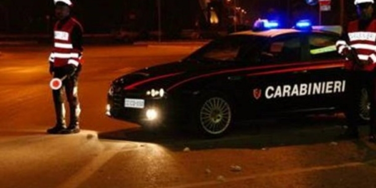 catania gela inseguimento notte alt carabinieri