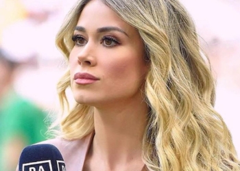 Diletta Leotta è nata e cresciuta a Catania, e da qui ha mosso i primi passi tv partecipando a diverse trasmissioni sulle emittenti locali. Ha poi spiccato il volo verso emittenti nazionali, in particolare con Sky è diventata - nella stagione 2015/2016 - la presentatrice e il volto della Serie B. Infine il trasferimento a Dazn, di cui è il volto principale.