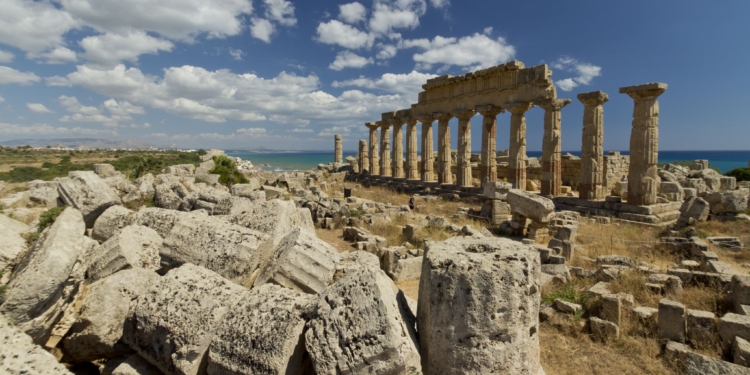 parchi archeologici sicilia manutenzione