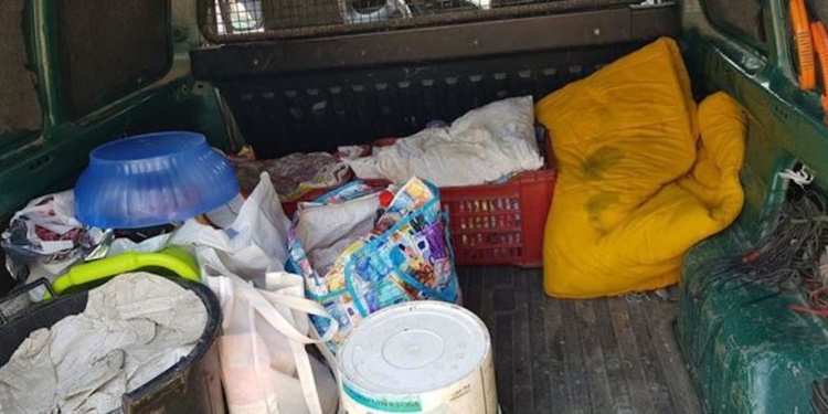 famiglia nel van per Pasquetta