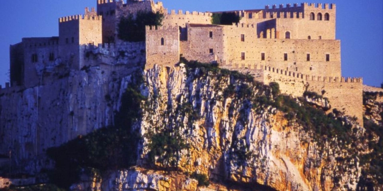 castello caccamo legggenda