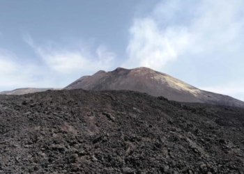 etna attività esplosiva