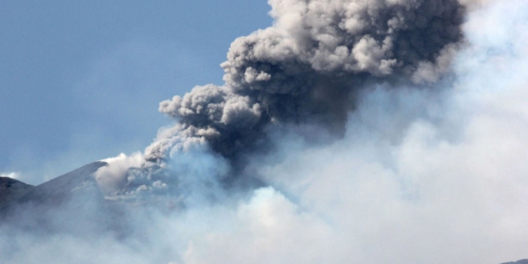 etna cenere