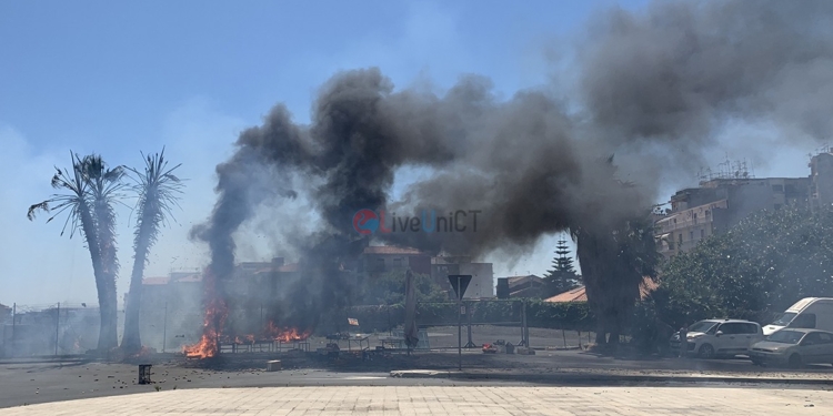 incendio duemila catania