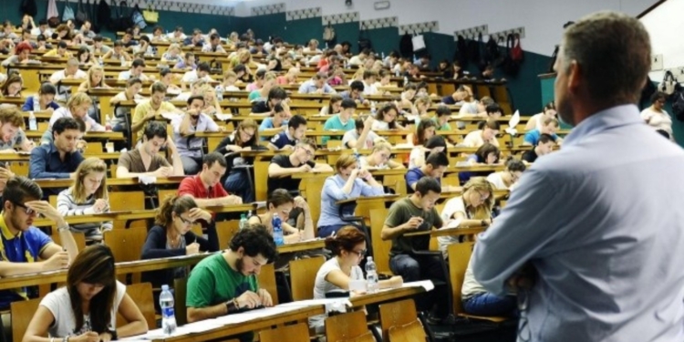 prof studente università