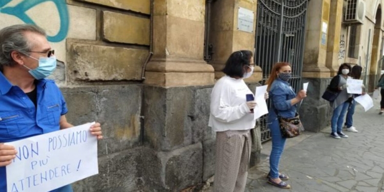 protesta catania buoni spesa