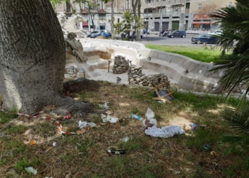 Fontana di Proserpina vandalizzata