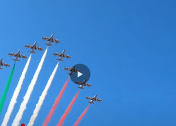 Frecce Tricolori in volo su Roma il 2 giugno 2020