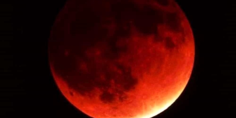 luna sangue eclissi