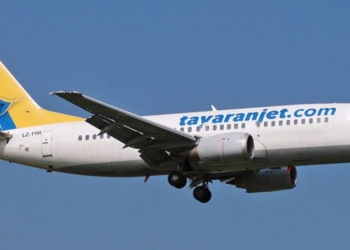 aeroporto catania, aereo tayaran jet