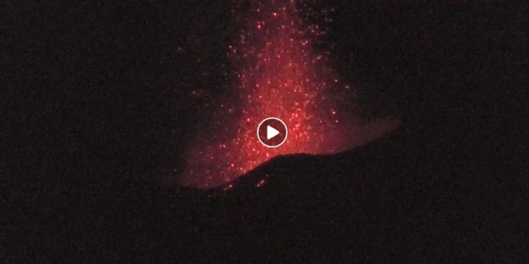 etna attività stromboliana 30 luglio 2020