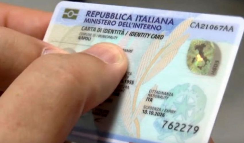 Patente e carta d’identità scadute? Prorogata la validità: ecco fino a quando