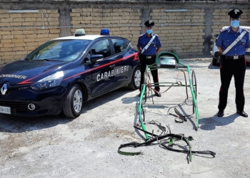 corsa clandestina carabinieri