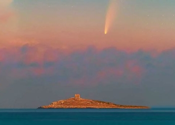 sicilia cometa isola delle femmine