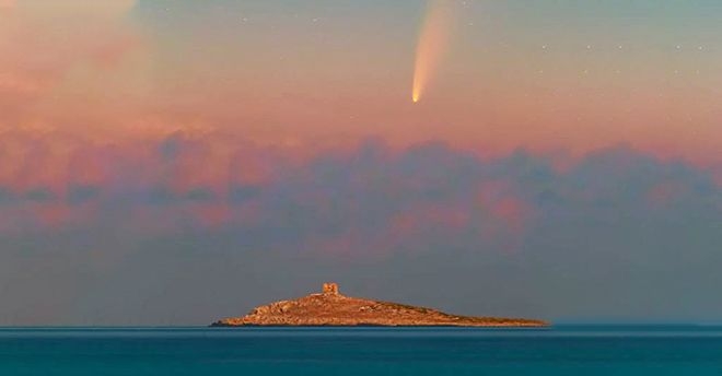 sicilia cometa isola delle femmine