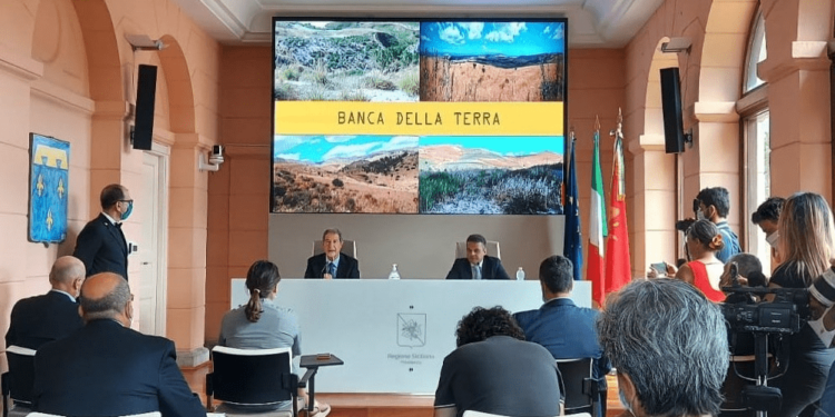 sicilia banca della terra