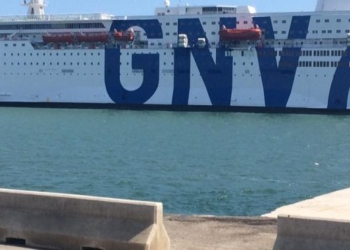 sicilia nave quarantena migranti