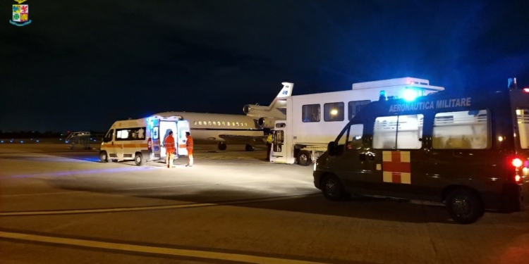 catania ricovero neonata aeroporto