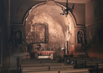 chiesa santa maria del rosario incendio