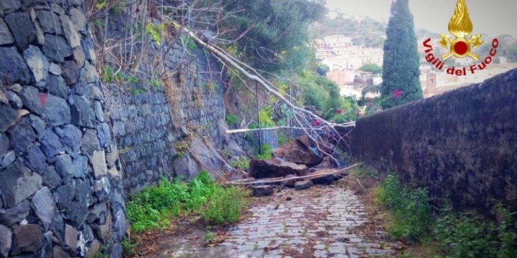 timpa acireale vigili del fuoco