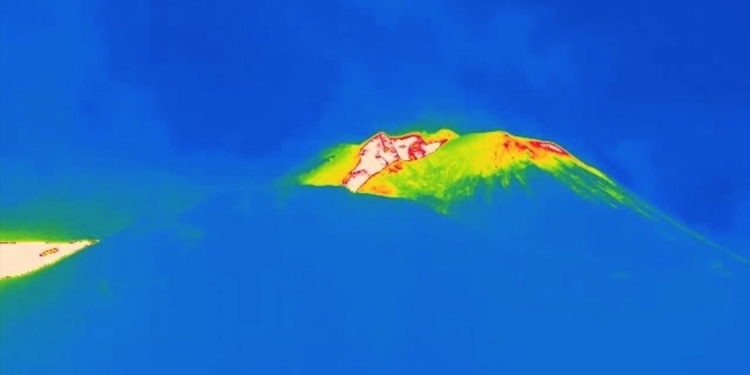 etna in eruzione