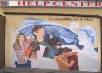 Murales all'help Center di Catania