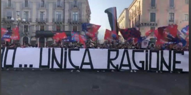 calcio catania protesta