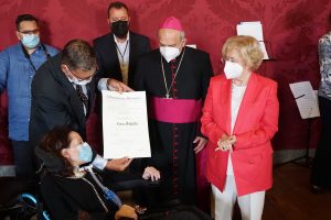 Laura Salafia premiata dell'onorificenza al merito della Repubblica