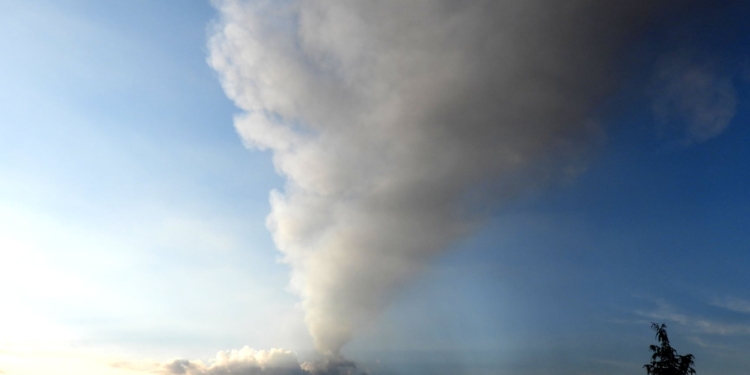 etna eruzione 4 giugno