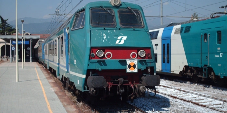 ferrovie dello stato assunzioni