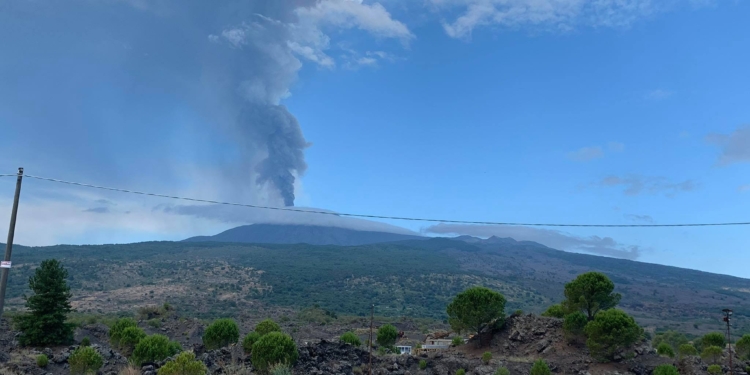 eruzione etna