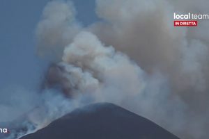eruzione etna 14 luglio 2021