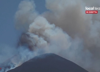 eruzione etna 14 luglio 2021