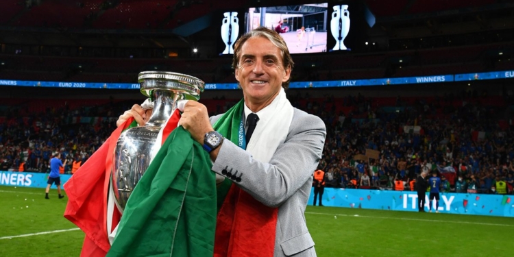 roberto mancini laurea