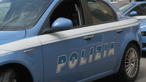 Intervento della polizia di Catania