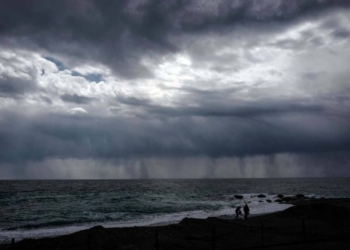 pioggia in spiaggia