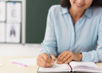 docente in aula