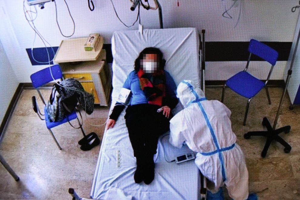 Ospedale Cannizzaro di Catania, paziente ricoverata con anticorpi monoclonali