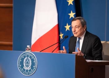 conferenza stampa di Draghi