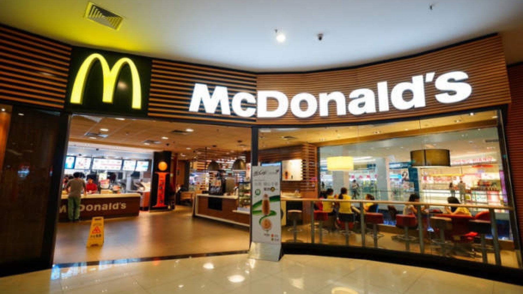 Lavoro Catania, Primark e McDonald’s assumono: i requisiti