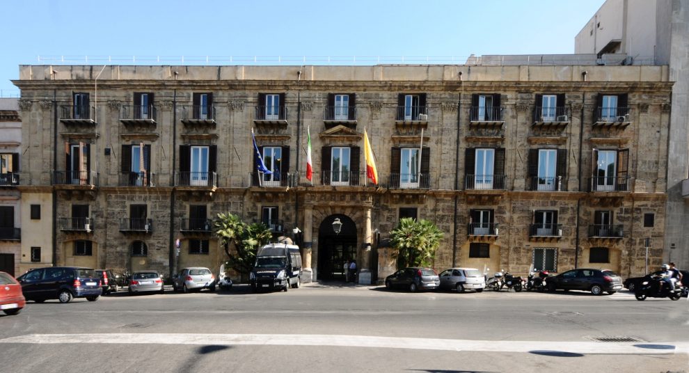 covid Sicilia Palazzo D'Orleans