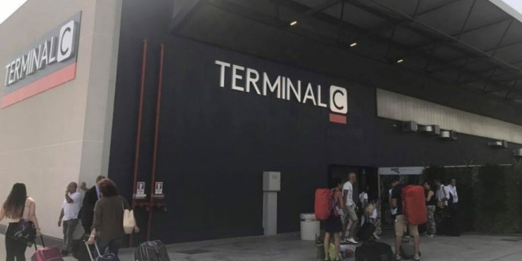 terminal c