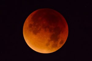 Eclissi Luna- Eventi astronomici- luna maggio 2022