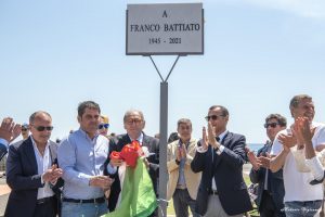 Catanialive- Franco Battiato- Targa commemorativa
