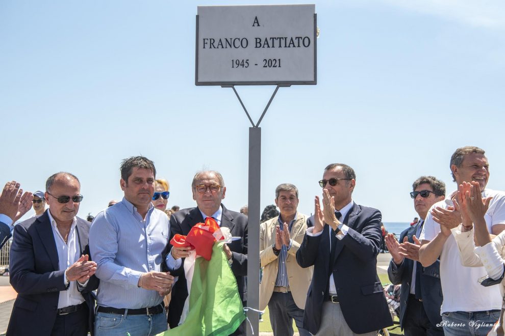 Catanialive- Franco Battiato- Targa commemorativa