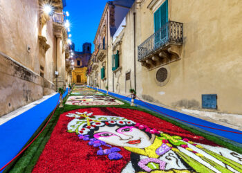 Infiorata-di-Noto