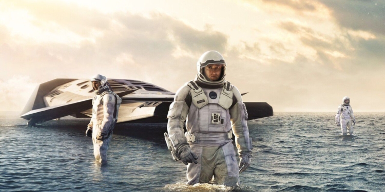 interstellar finale alternativo curiosita film christopher nolan v3 467860