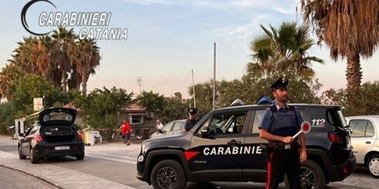 carabinieri catania playa