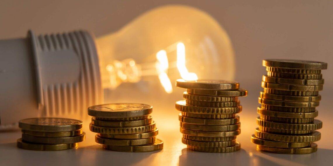 aumenti luce e gas