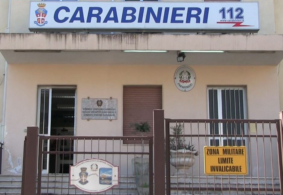 giarre-carabinieri